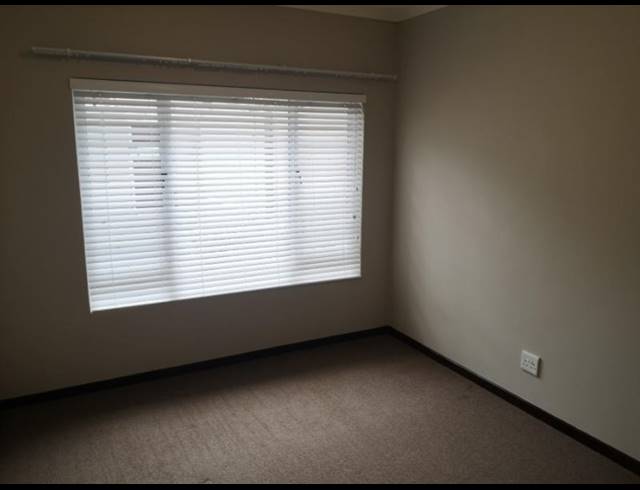 1 BEDROOM PROPERTY TO RENT IN BRYANSTON